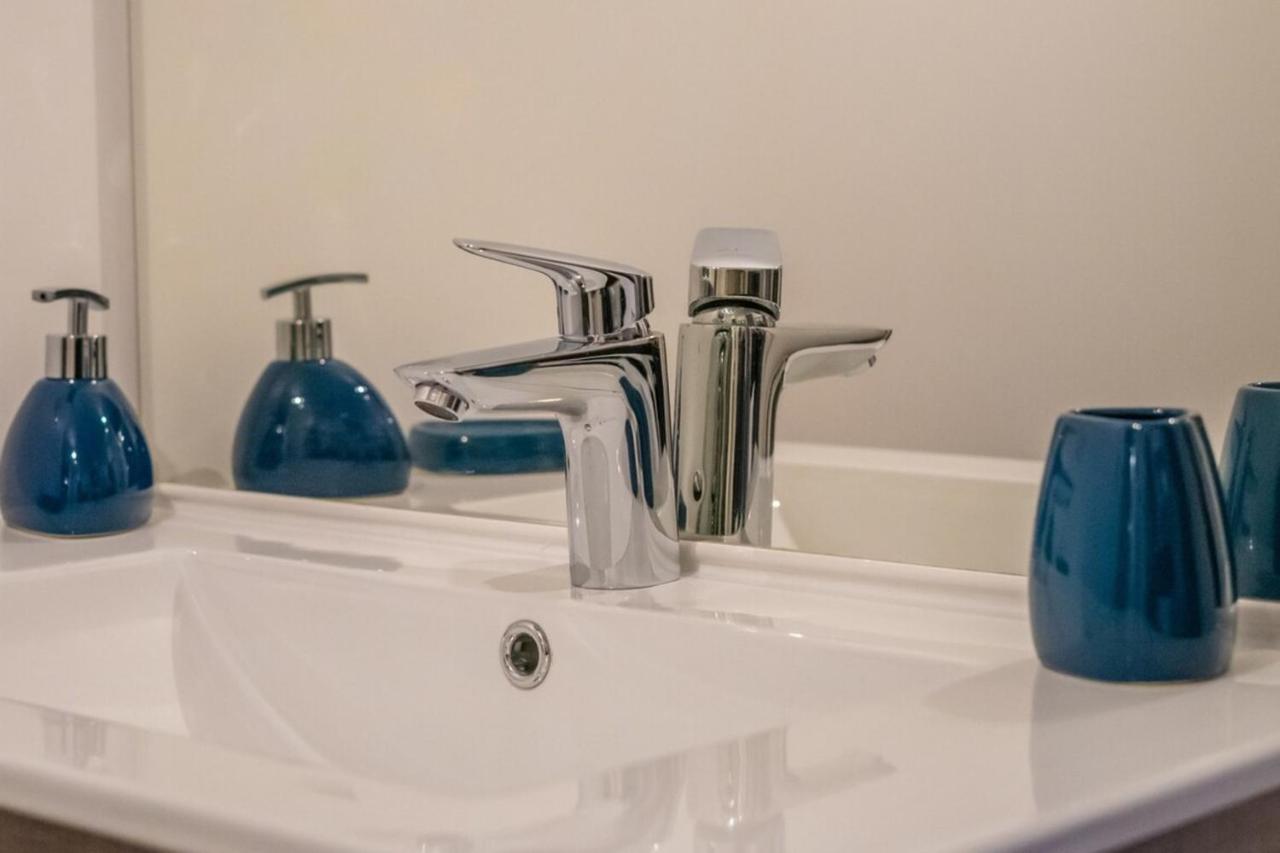 Bonheur En Ville Furnished Flat Анси Экстерьер фото
